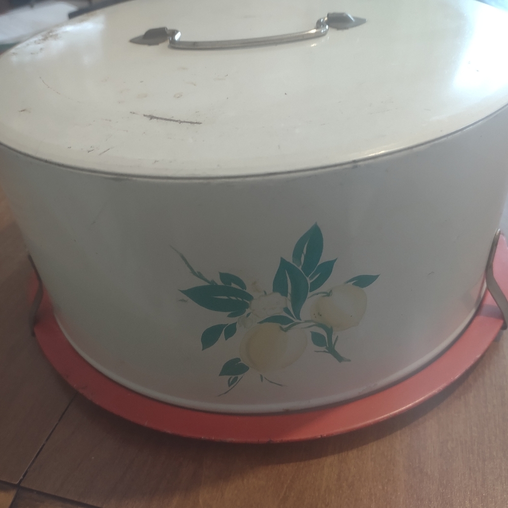 Vintage Metal Cake Dish